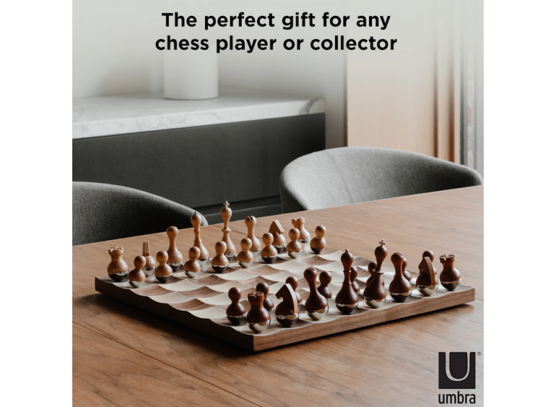 Umbra Wobble Chess Set Walnut