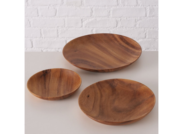 Plate in Acacia