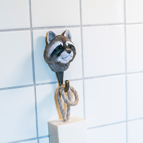 Buy your raccoon hook at Nordic Nesting