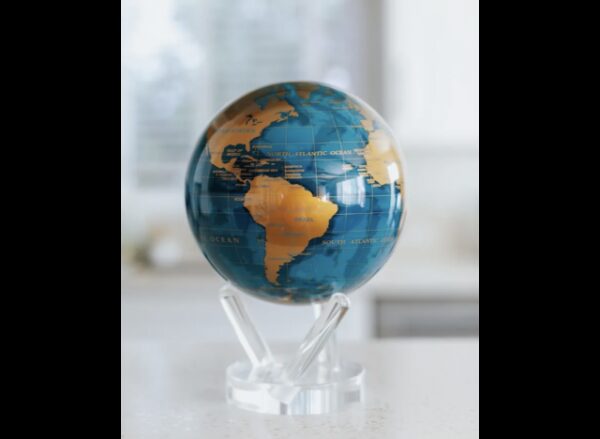 Moving Globe Blue-Gold