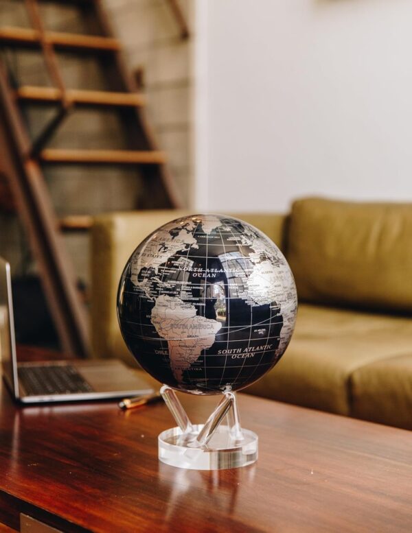 Moving Globe Sort-Sølv - Image 3