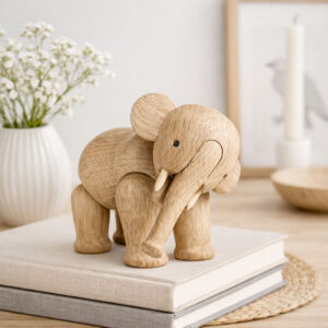 Kay Bojesen elefant i egetræ – ikonisk dansk designfigur i massivt træ