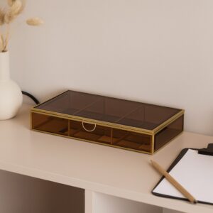 Hübsch “Tint” smykkeboks – tonet glas m. messingramme (35 × 19 × 5 cm)