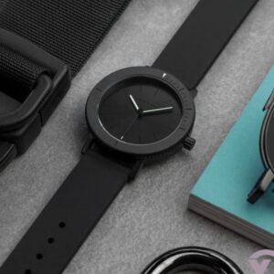 UR Aktiv Black-Black-Black