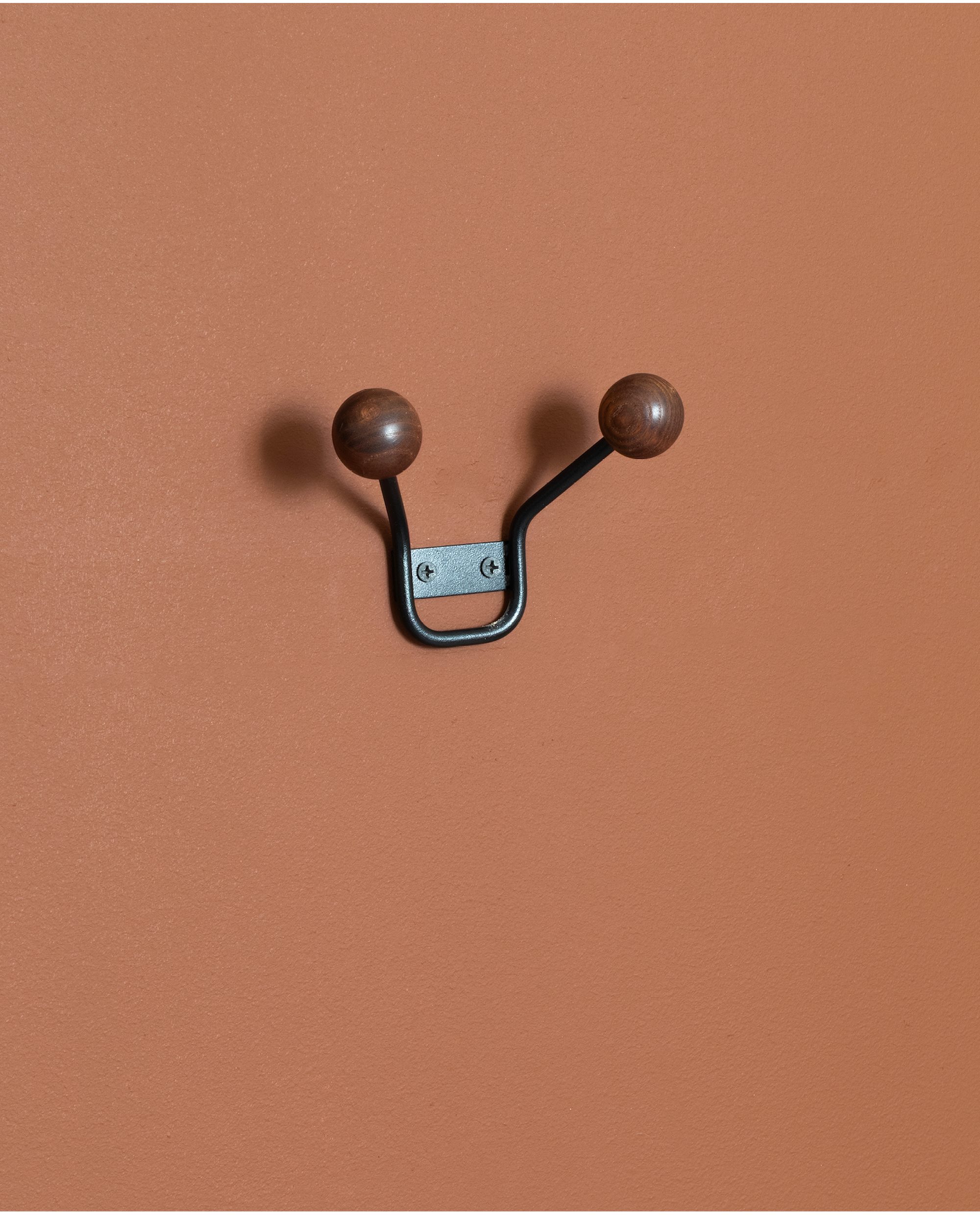 Maze Bill XXS – Mini knage i sort metal med valnød/ask-knop - Image 3