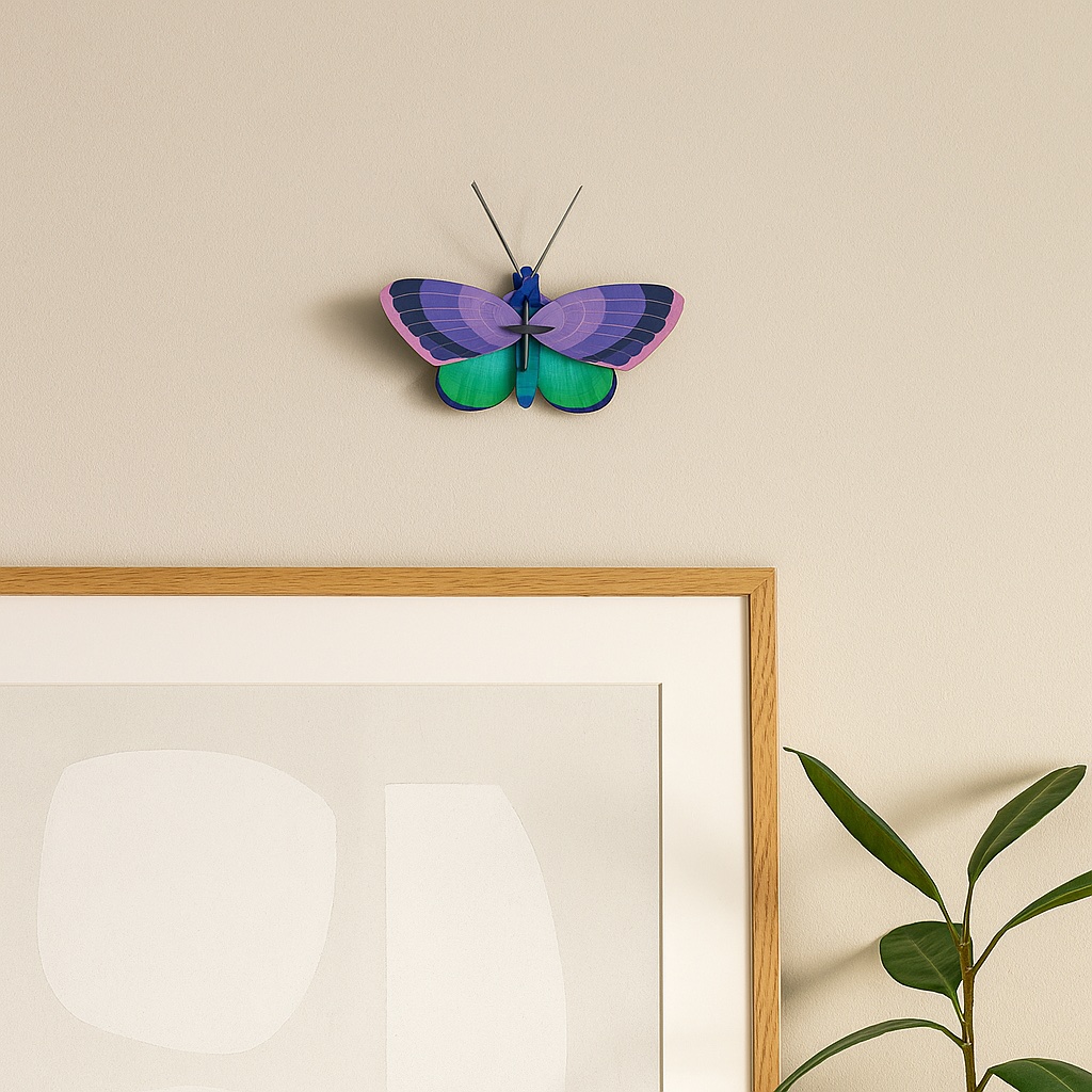 Studio Roof “Blue Copper Butterfly” – 3D vægdekoration (19 × 16 × 7 cm) - Image 2