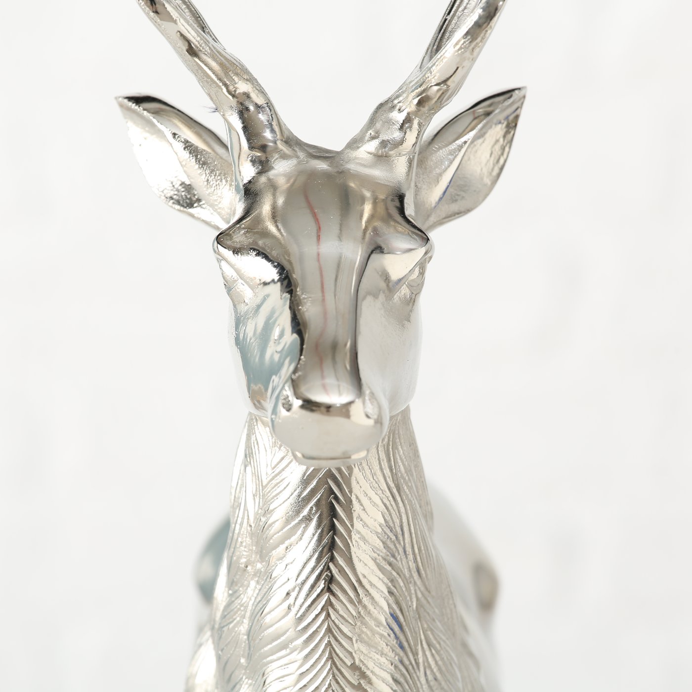 Sølvrensdyr i Aluminium – Håndlavet Deko figur 67 cm - Billede 5