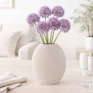 Vase Matteo creme fra Boltze i nordisk og minimalistisk indretning